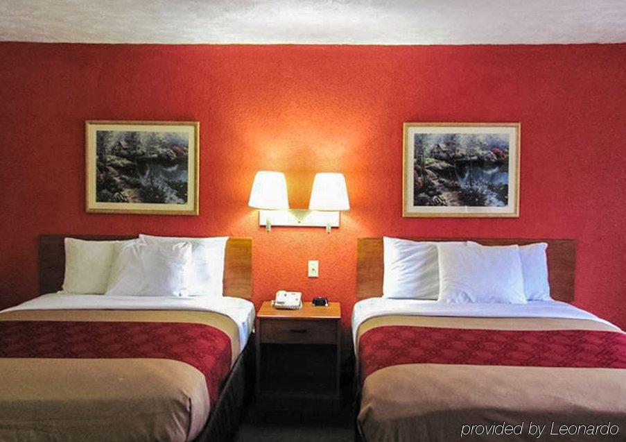 Econo Lodge Ottawa מראה חיצוני תמונה