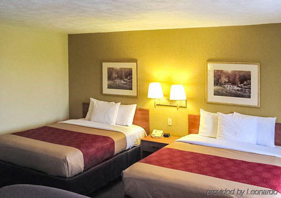 Econo Lodge Ottawa מראה חיצוני תמונה