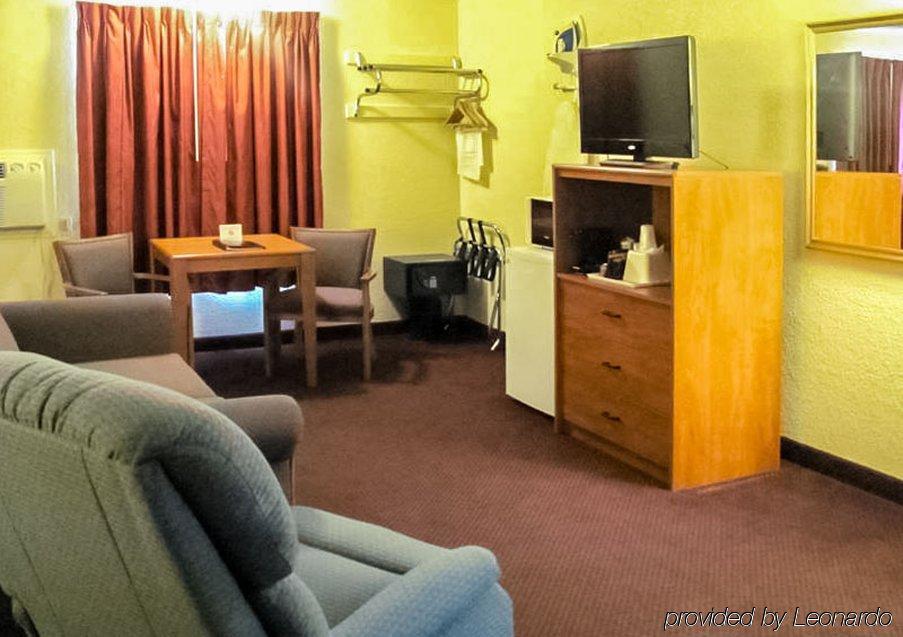 Econo Lodge Ottawa מראה חיצוני תמונה