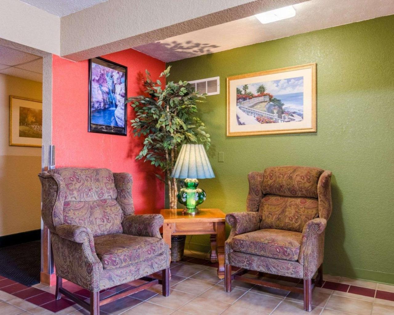 Econo Lodge Ottawa מראה חיצוני תמונה